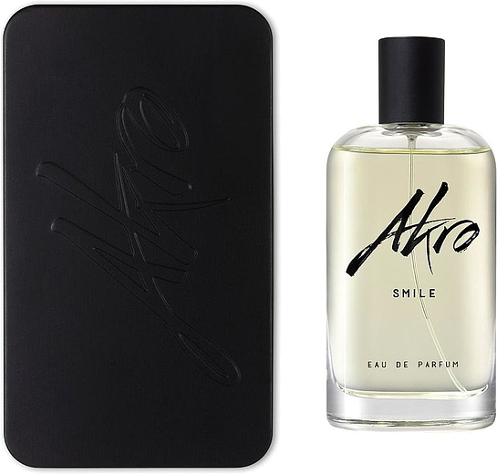 Akro Smile