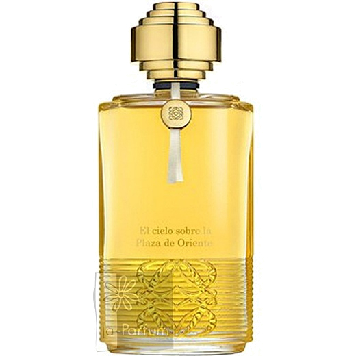 Loewe El Cielo Sobre La Plaza De Oriente