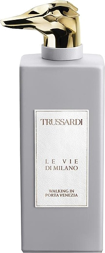 Trussardi Walking In Porta Venezia