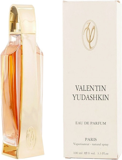 Valentin Yudashkin Valentin Yudashkin